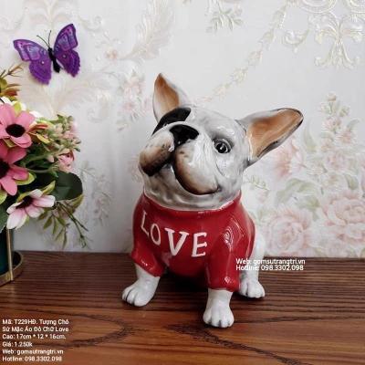 TƯỢNG CHÓ SỨ MẶC ÁO ĐỎ CHỮ LOVE